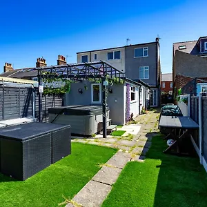 Wavecrest - Characterful 3 Bedroom , Flamborough United Kingdom